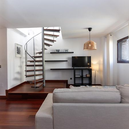 La Casa De La Alameda Apartment Малага Екстериор снимка